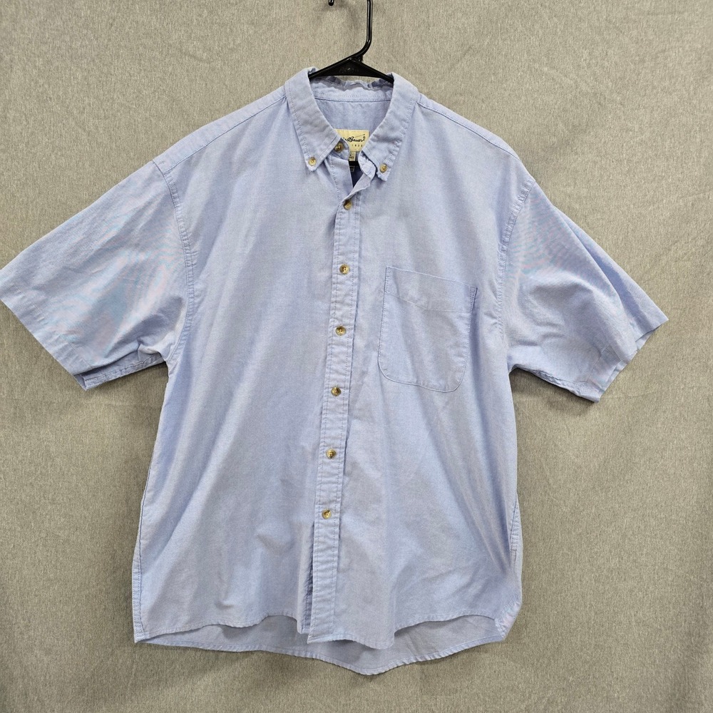 Eddie Bauer Mens Light Blue Oxford Short Sleeve Button Down Shirt Size Medium